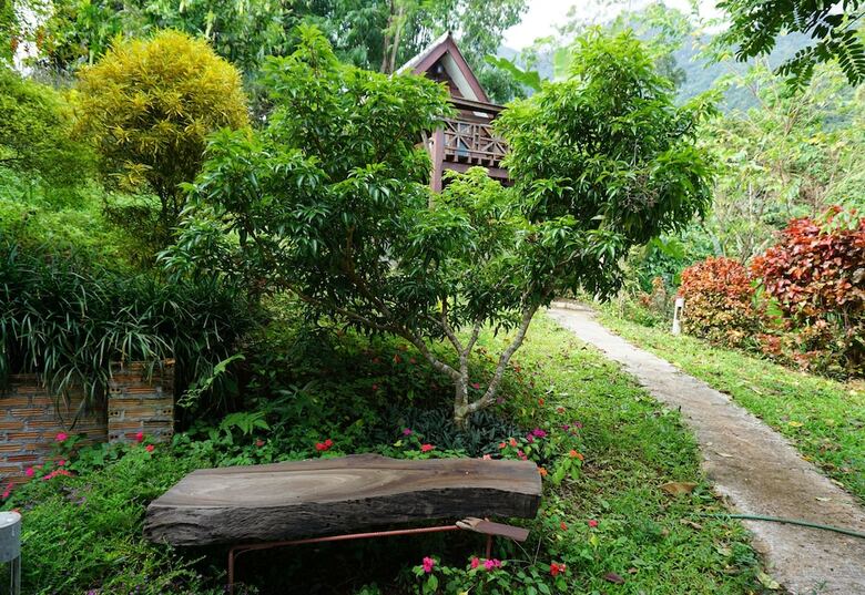 Hotel Baan Suan Boon Resort