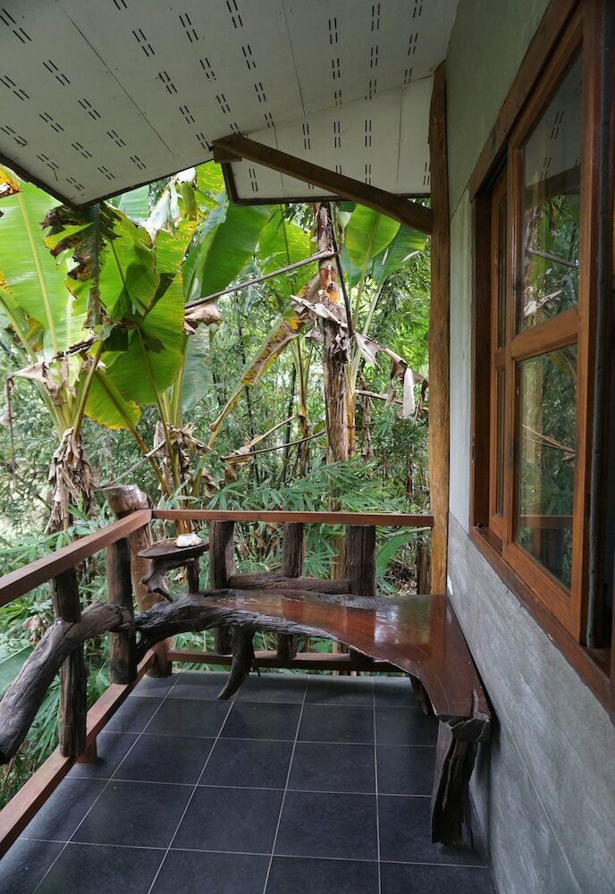 Hotel Baan Suan Boon Resort
