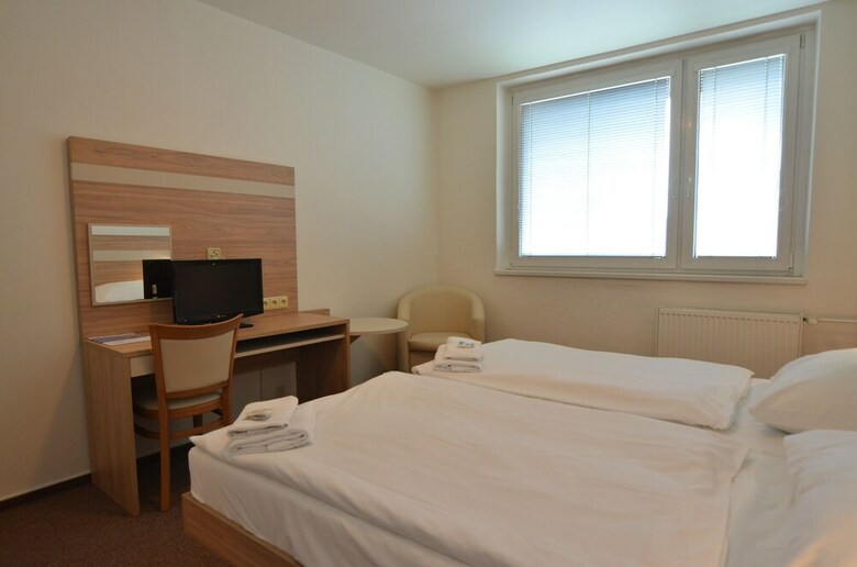 Garni Hotel Vina?sk�