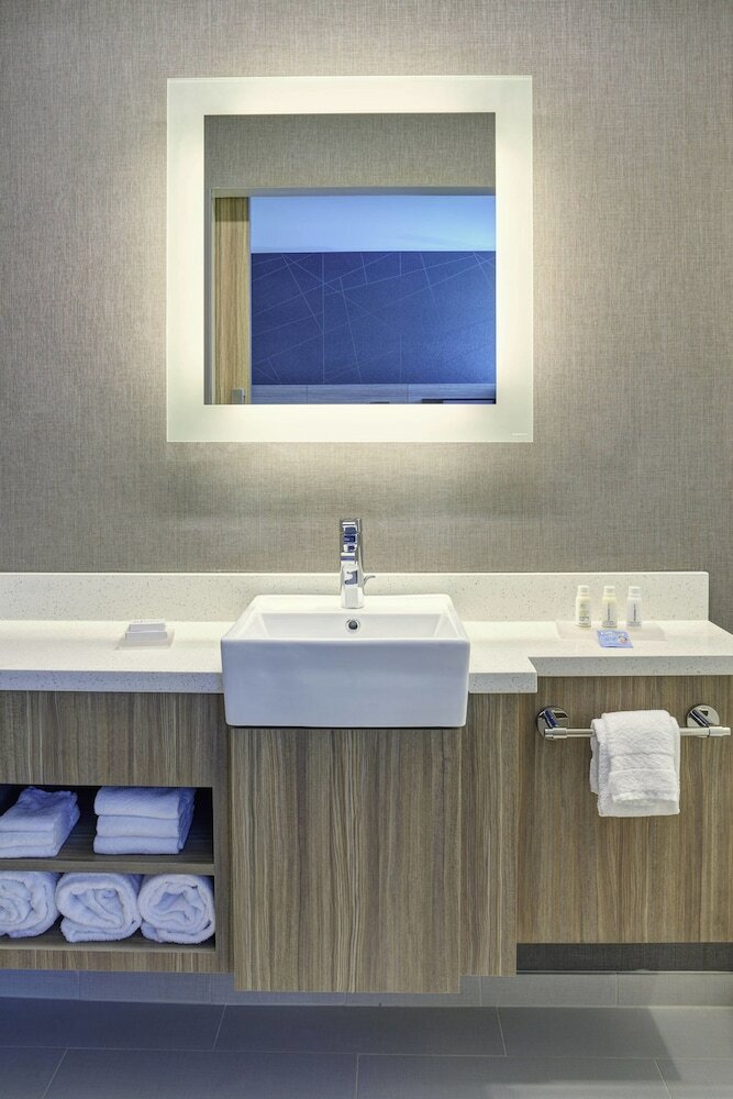 Hotel Springhill Suites Grand Rapids West