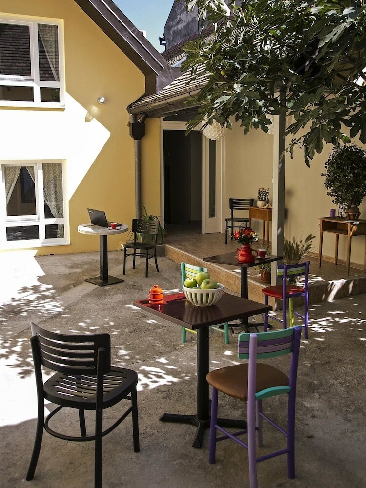 Hostal Varad Inn Hostel And Cafe