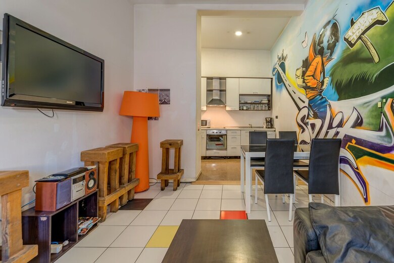 Hostal Adriatic Hostel