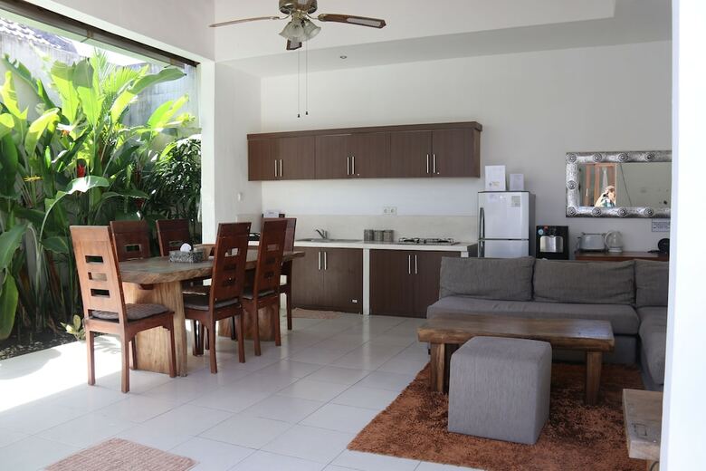 Bella Villa