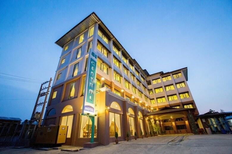81 Central Hotel