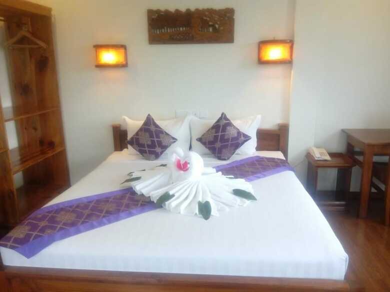 81 Central Hotel