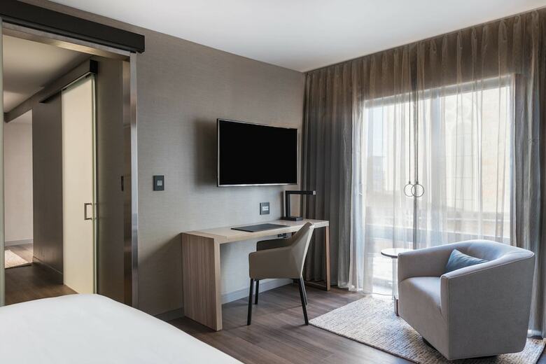 AC Hotel By Marriott Worcester
