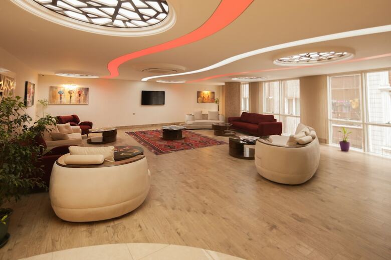 Armin Hotel