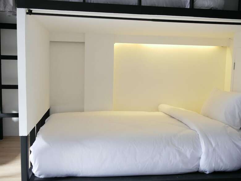 Hostal The Companion - Hostel