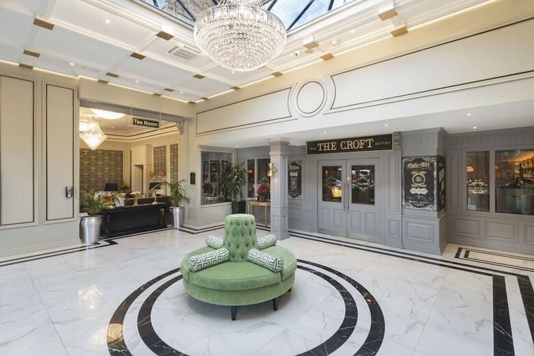 Hotel The Bonnington Dublin & Leisure Centre