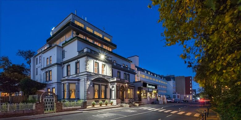 Hotel The Bonnington Dublin & Leisure Centre