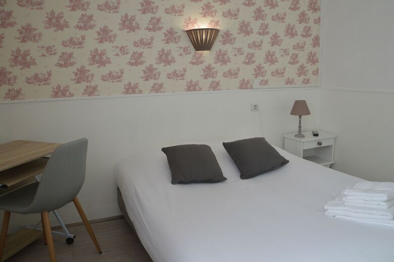 Hotel H�tel De La Colombi�re