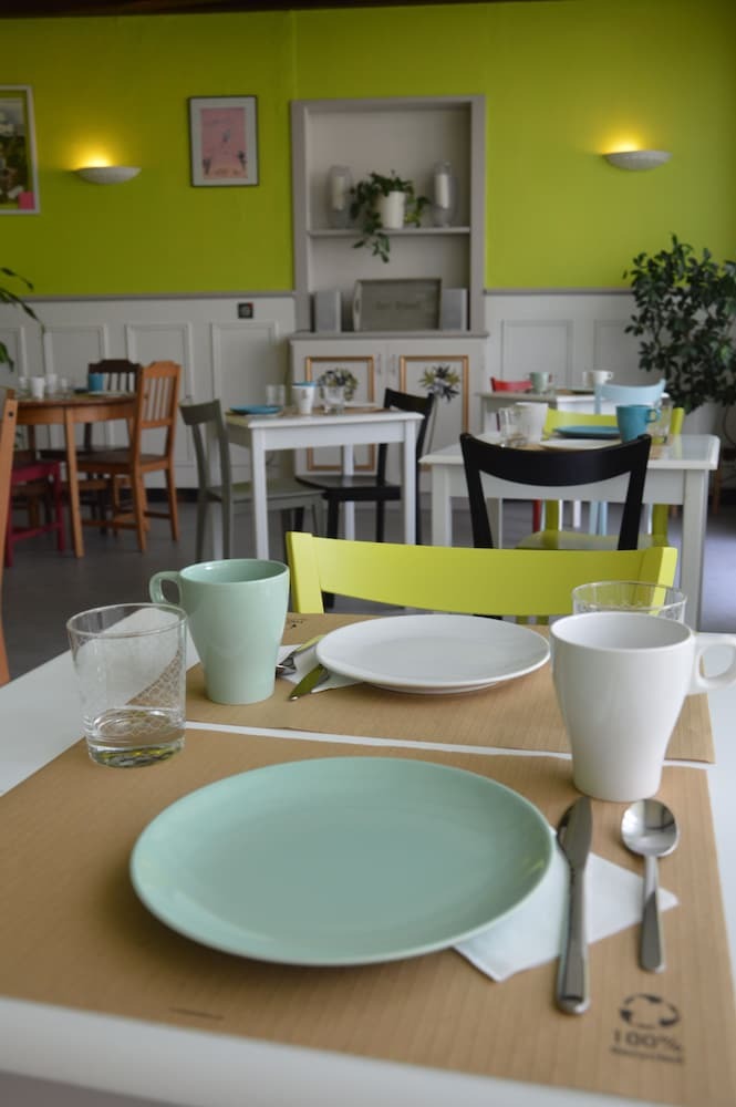Hotel H�tel De La Colombi�re