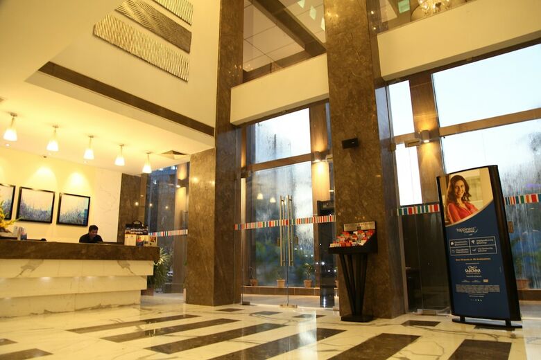 Hotel Grand Hometel Malad