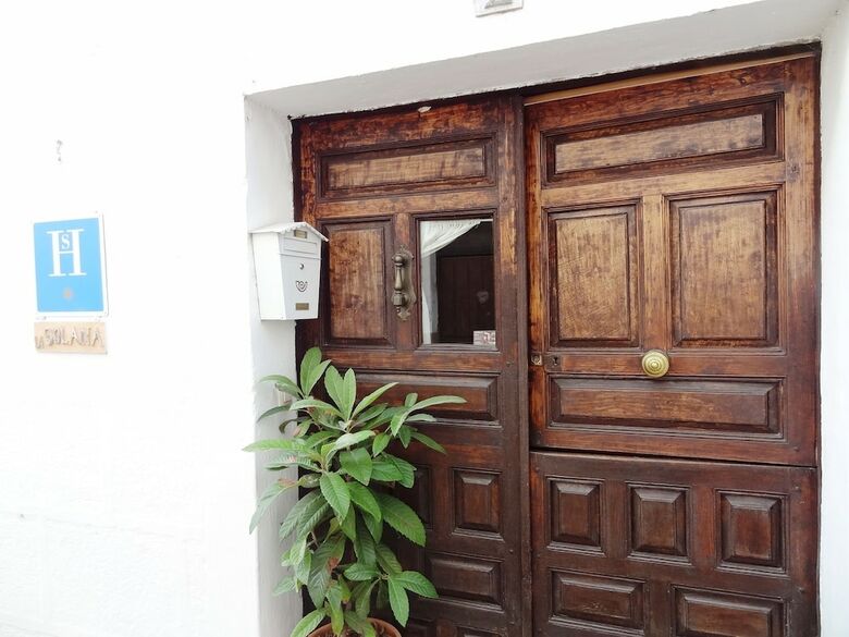 Hostal La Solana