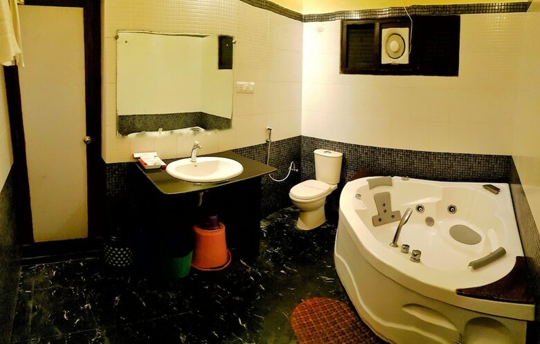 Hotels Diamond Glory Pvt. Ltd.