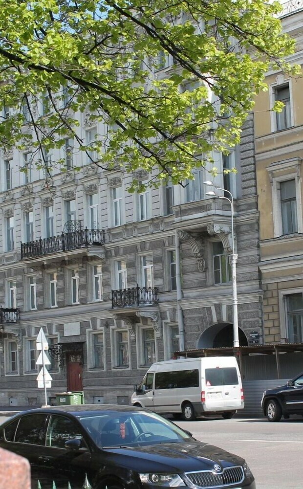 Spacious Aparts Near Mariinsky Theatre