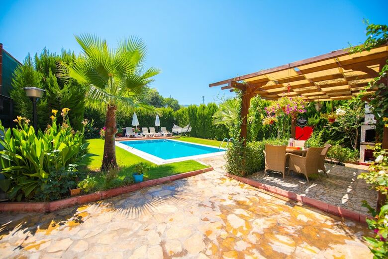 Terra Kaya Villa