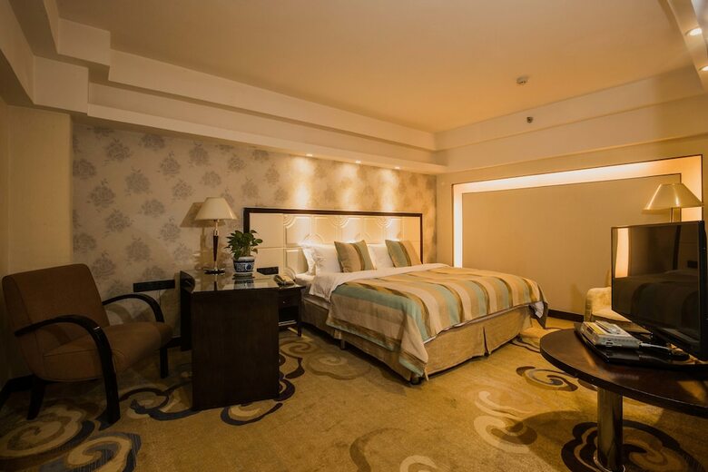 Excemon Xinjiang Yilite Hotel