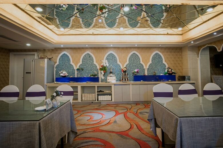 Excemon Xinjiang Yilite Hotel