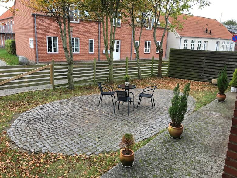 Studio Apartment In H�jer
