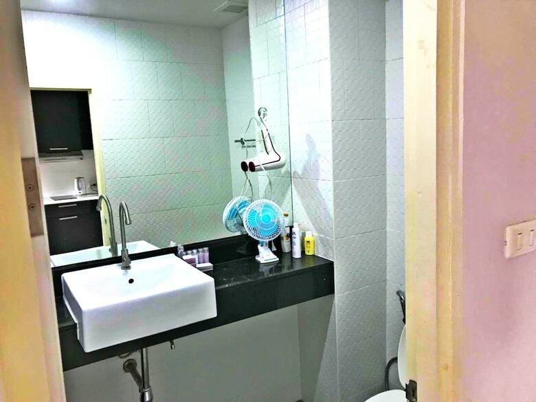 Apartamentos Seventh Condo Karon