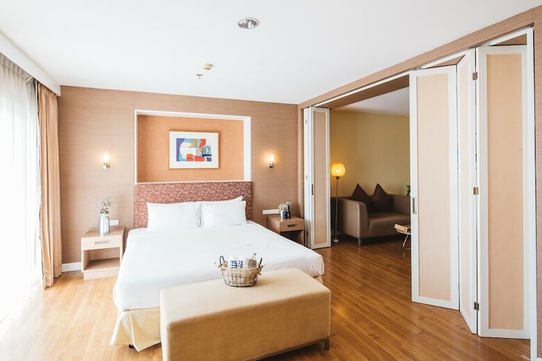 Clef Hotel
