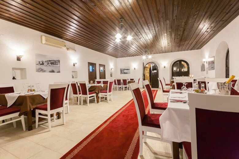 Hotel Kulla E Balshajve