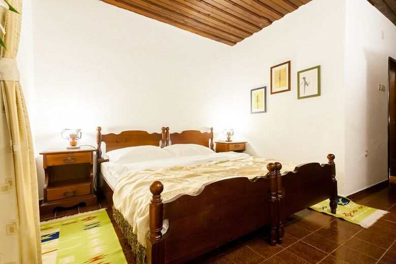 Hotel Kulla E Balshajve