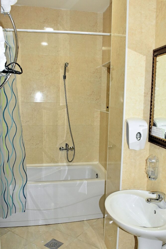 Hotel Kulla E Balshajve