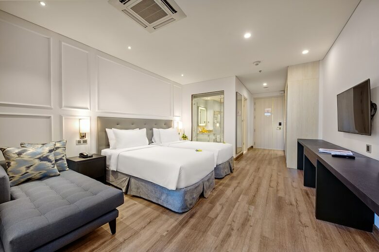 Hotel Danang Golden Bay