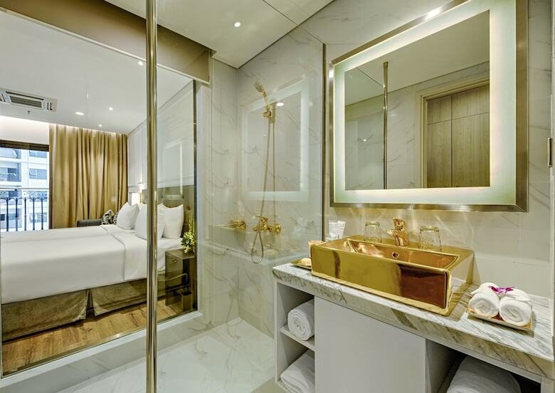 Hotel Danang Golden Bay