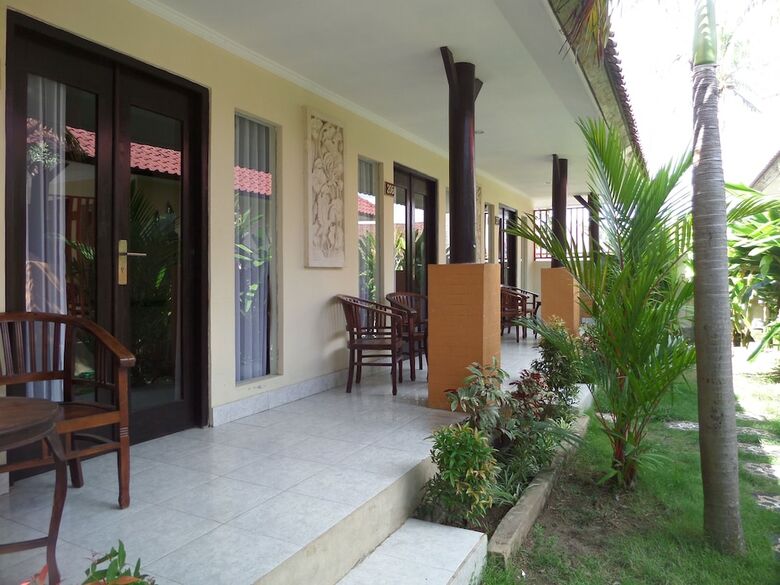 Hotel Semaya One Beach Guesthouse