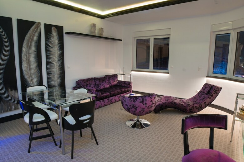 Hotel Andromeda Downtown Suites