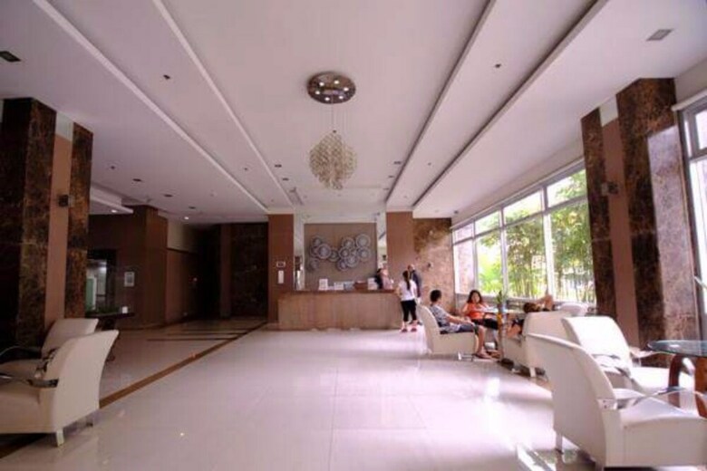 Avalon Ayala