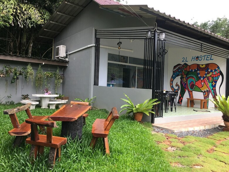 Hostal 2l Hostel Koh Chang