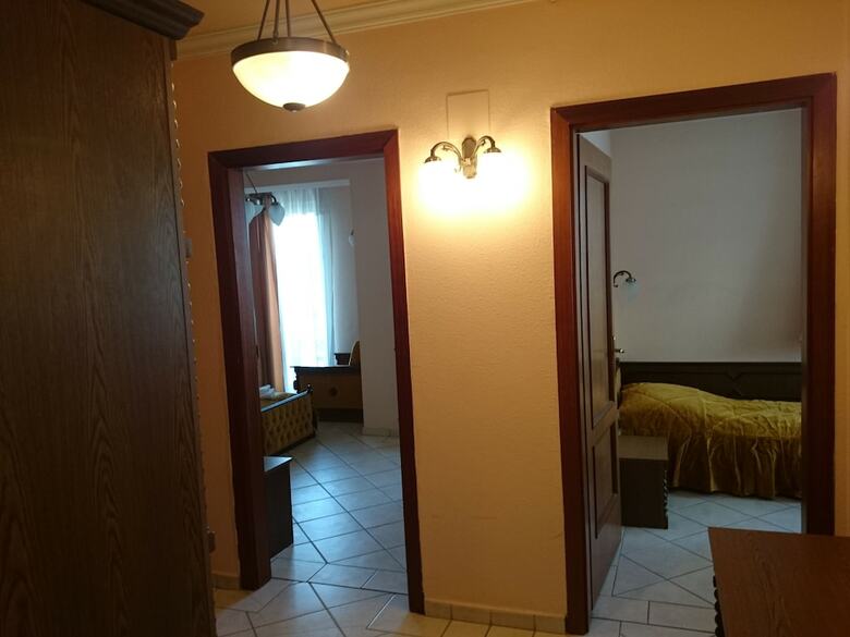 Aparthotel Hotel Happy