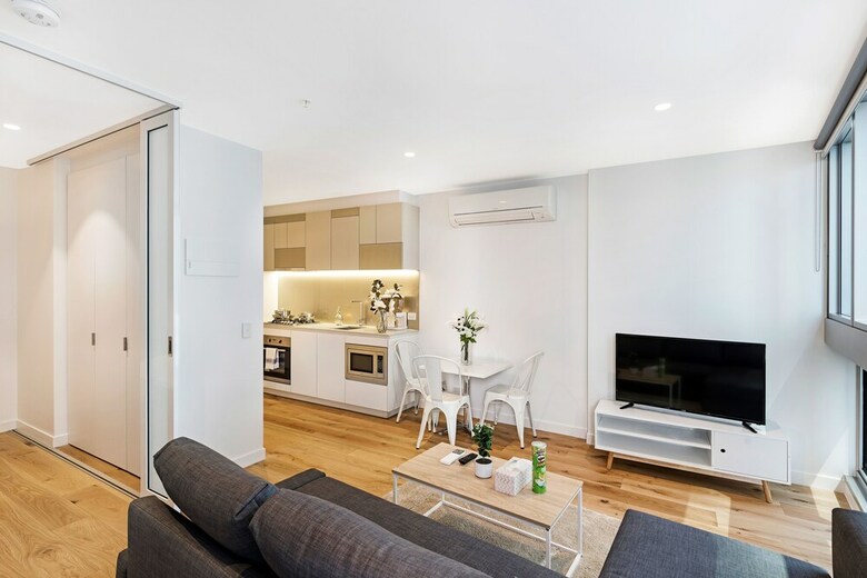 The Fifth Serviced Apartments