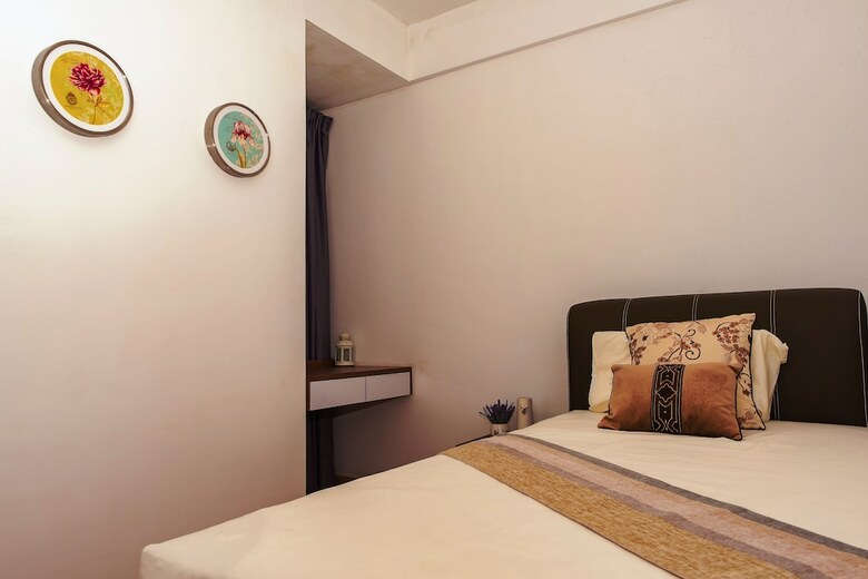 Peony Apartment @ Cameron