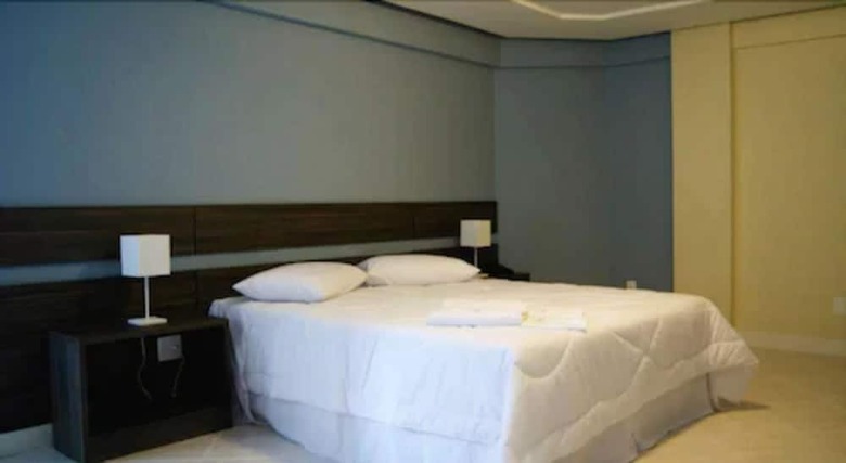 Athos Hotel