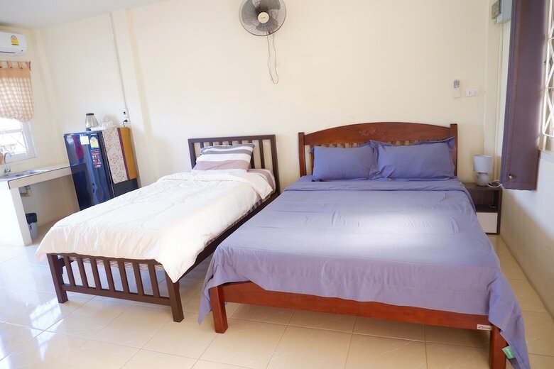 Hotel Bangtao Corner