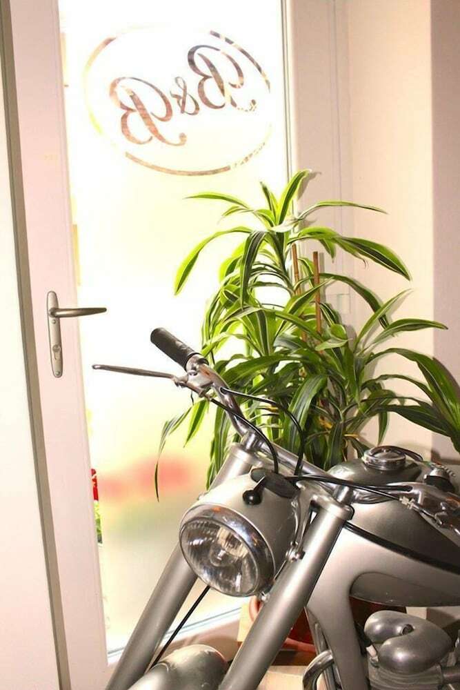 Bed & Breakfast La Piccola Corte Di Malpensa