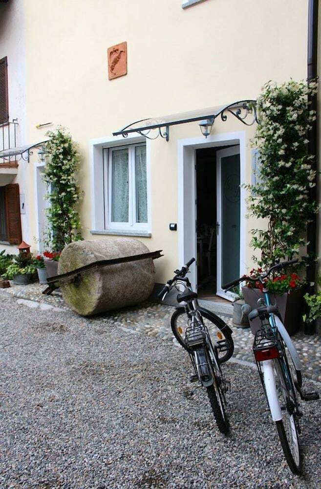 Bed & Breakfast La Piccola Corte Di Malpensa