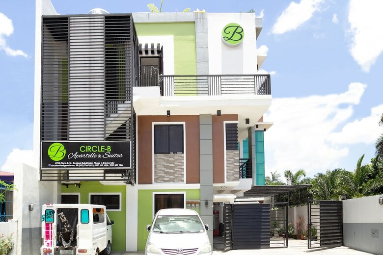 Oyo 165 Circle-b Apartelle & Suites