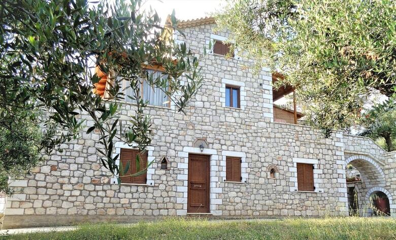 Apartamentos Menina Farm