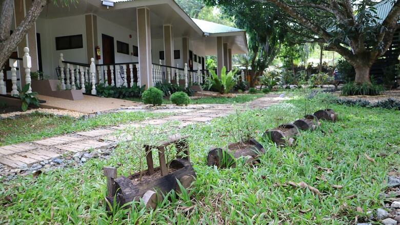 Hotel Ls Garden Villa