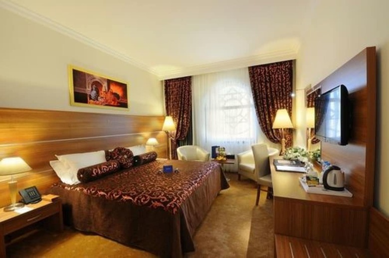 Hotel Golden Tulip Al Mektan