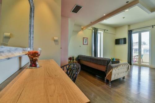 Hotel Athens Way Lofts