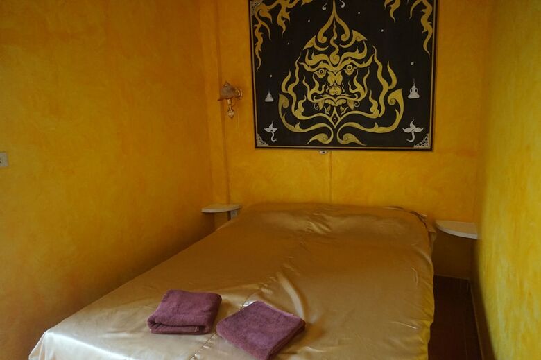 Hotel Ban Elephant Blanc Apartment