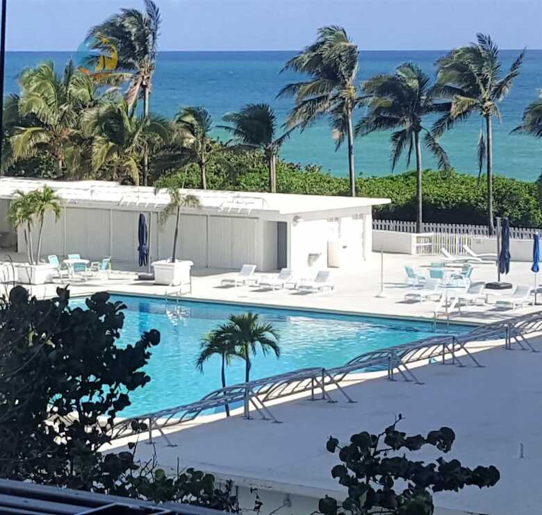 Classic Beach Resort - Hora Rentals