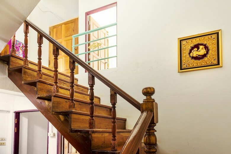 Hostal Paulee's House